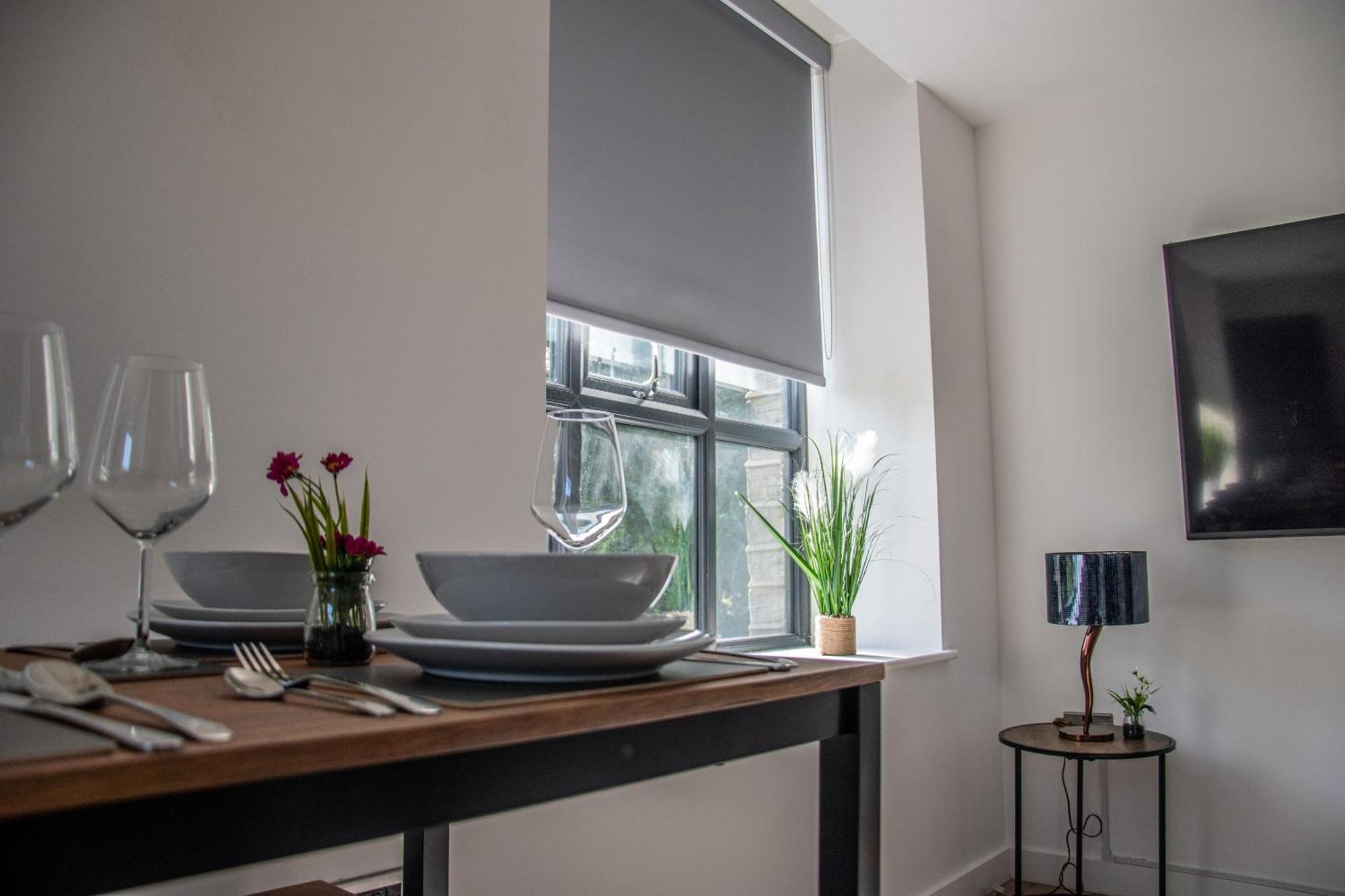 2-Bedroom With Breathtaking Views In Holmfirth Village, Huddersfield Room photo